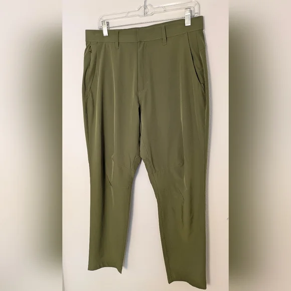 Fabletics Men The Only Pants sz 32*30 Straight Leg Olive Green Golf Performance - Picture 4 of 14